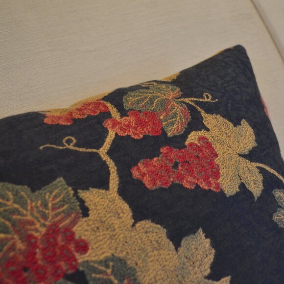 Kravet Collections Biltmore Estate Accent Pillow, 16 x 16, Handcrafted, New - Picture 5 of 10